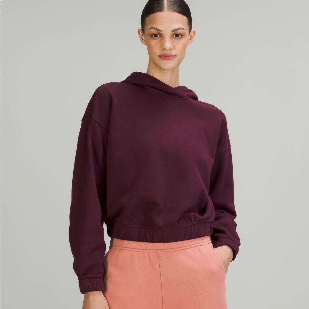 Relaxed Cropped Hoodie